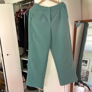 Old Navy Taylor Wide Leg Trouser